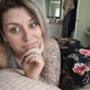 Meet your Posher, Laurel